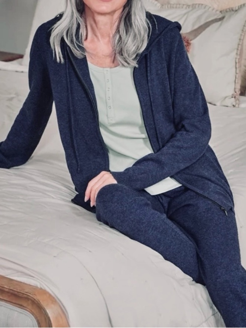 Woolovers Merino Cashmere Luxe Lounge Hoodie Jogger Set Navy Blue Size Medium